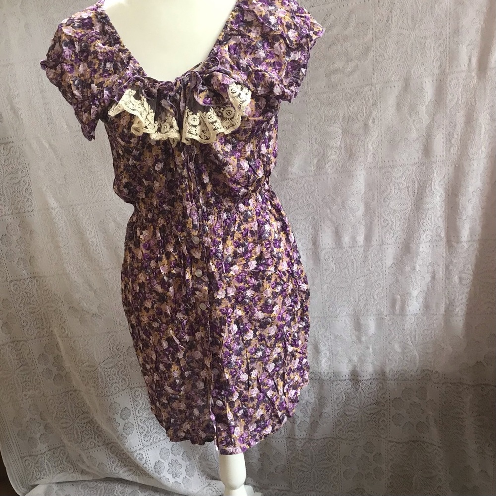 Very J Floral Prairie Dress With Lace Ruffle Collar